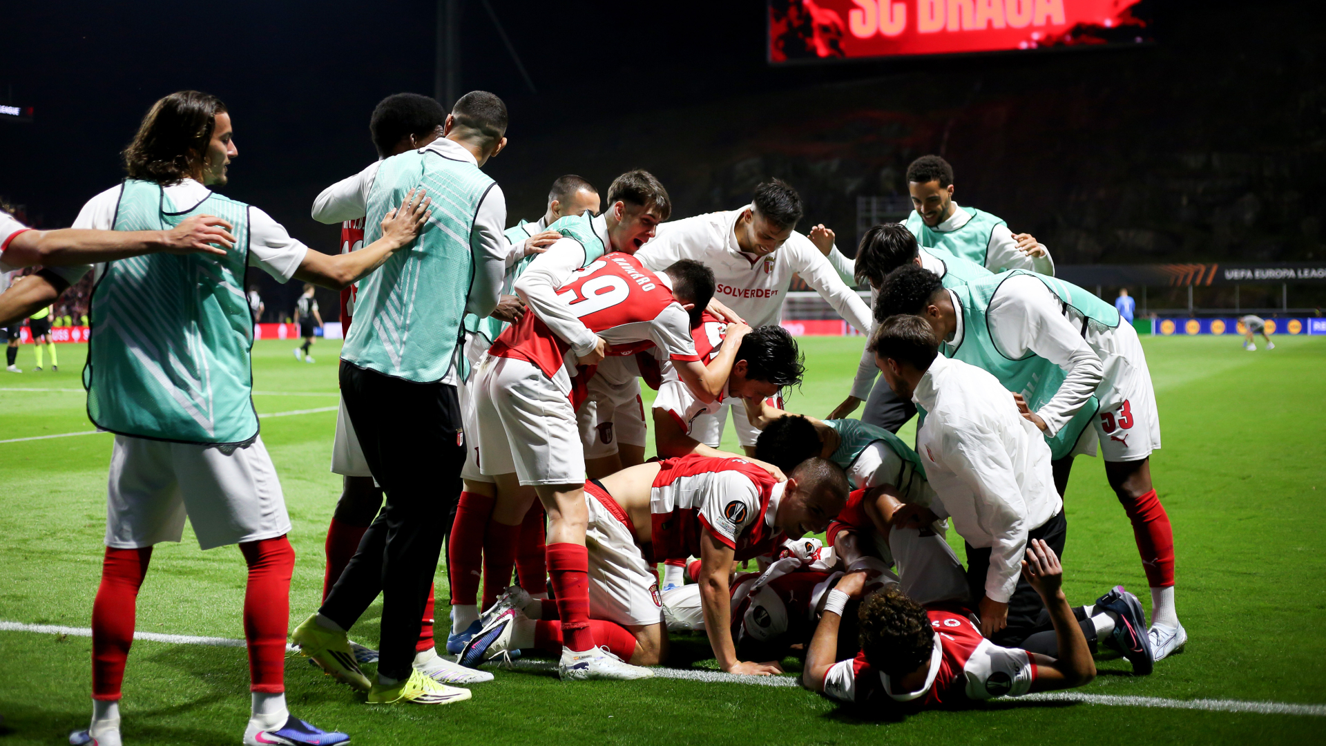 Oliveira hails Braga stand-ins