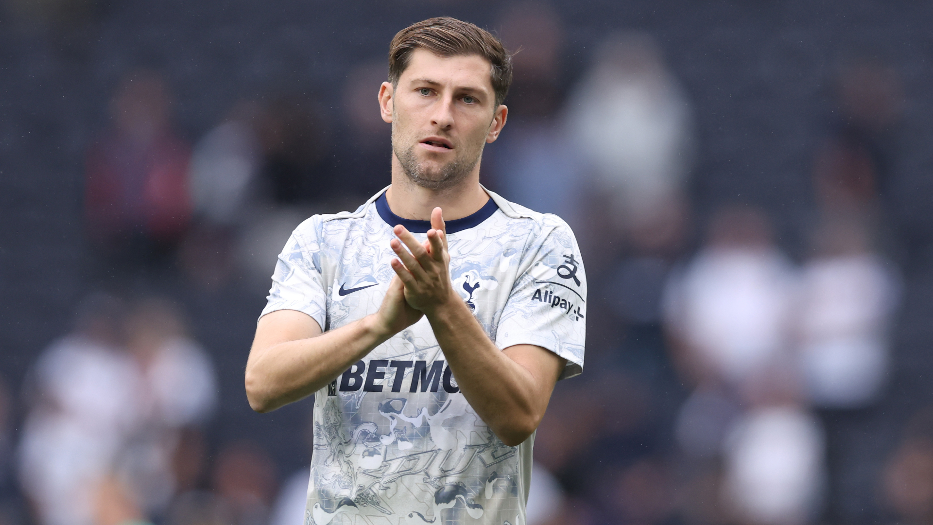 Spurs keep Davies, let Bissouma go