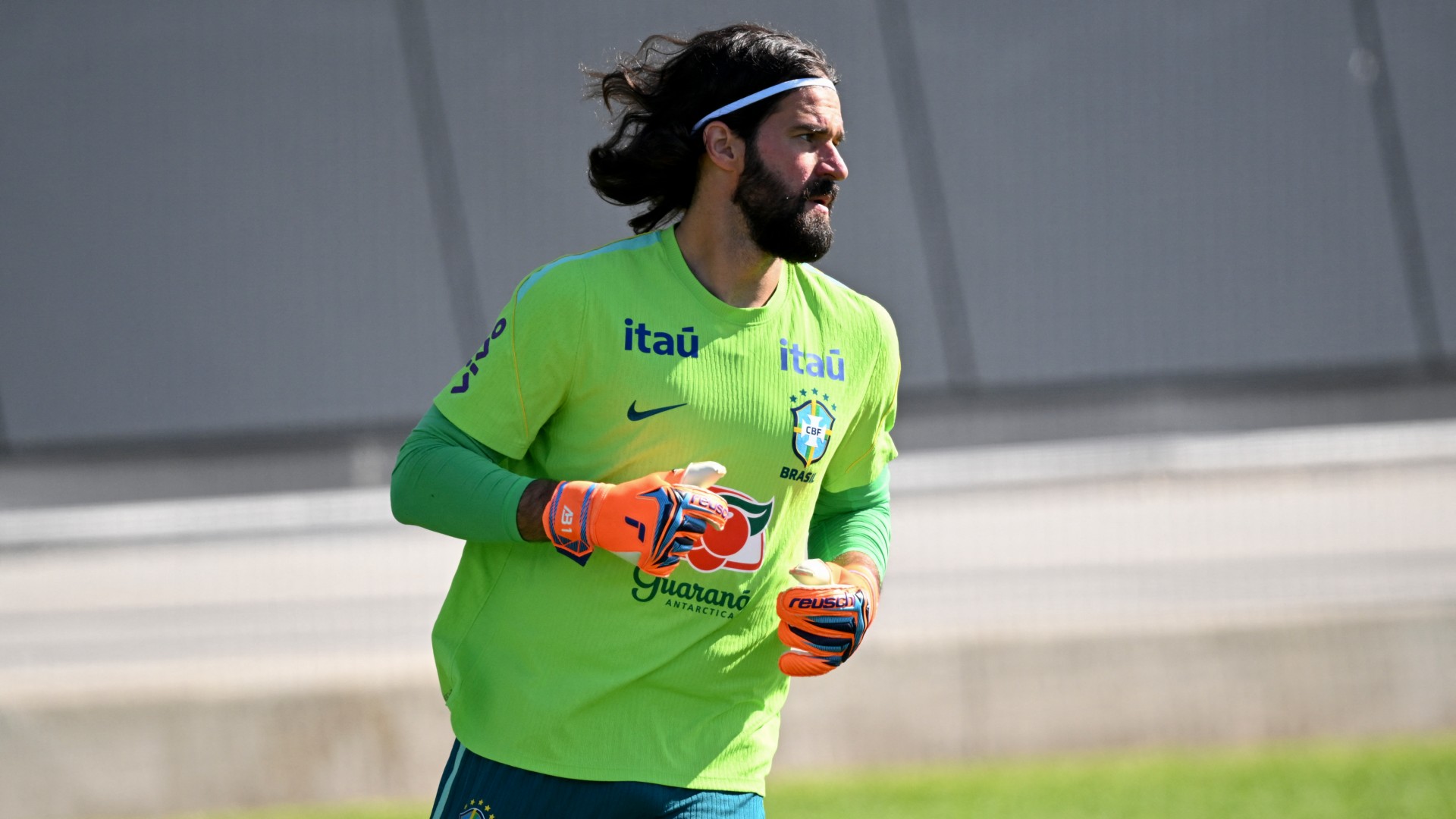 Alisson unfazed by Brazil doubters