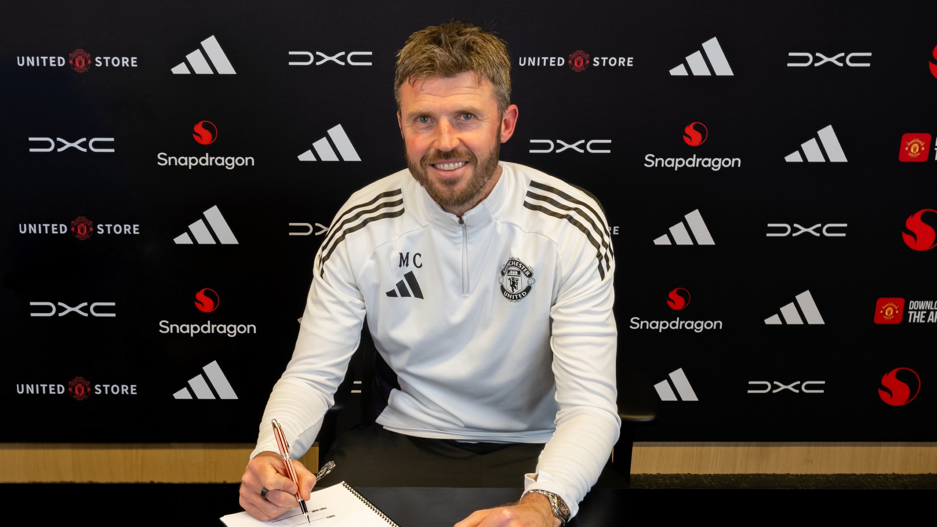 Ferdinand sends Carrick warning