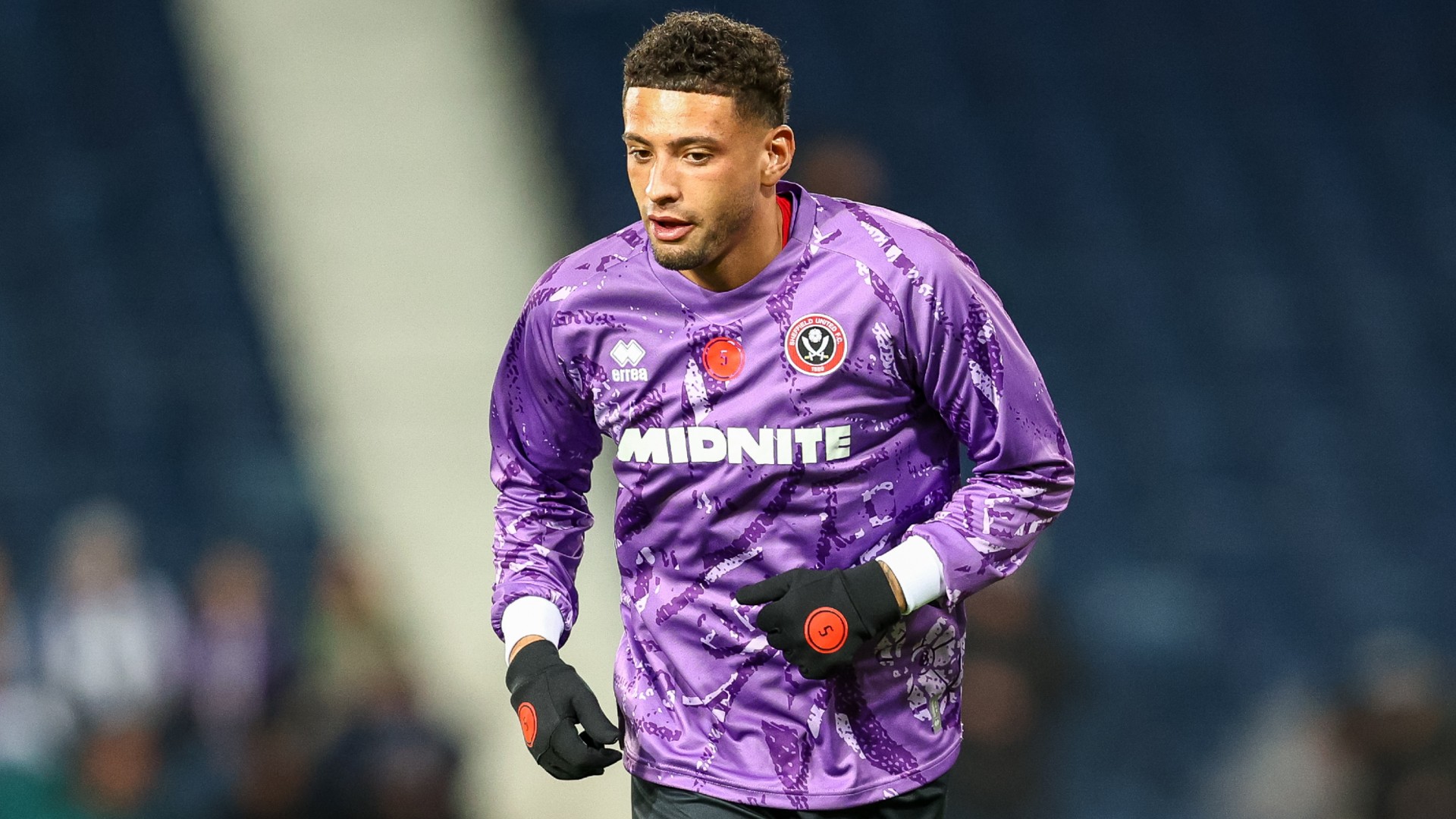 Rangers sign Godfrey on loan