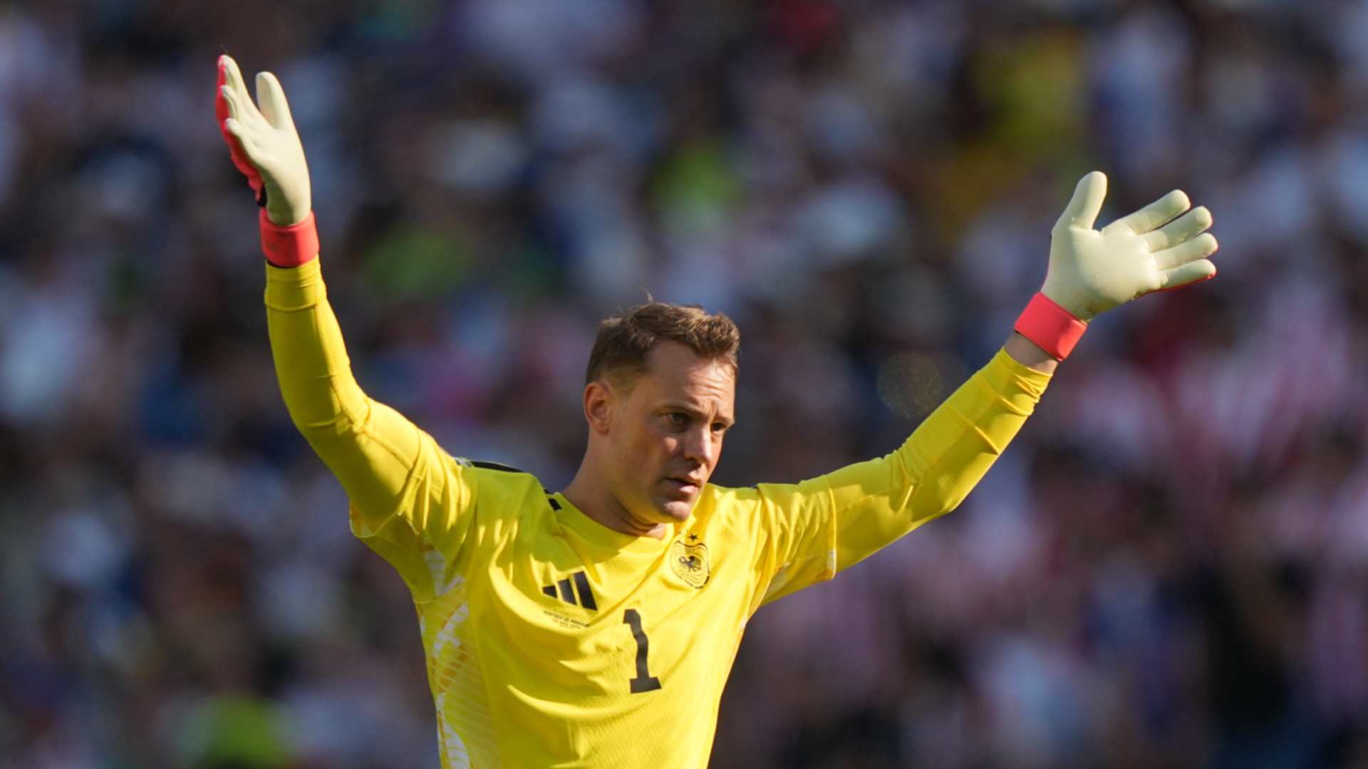 Neuer retires again