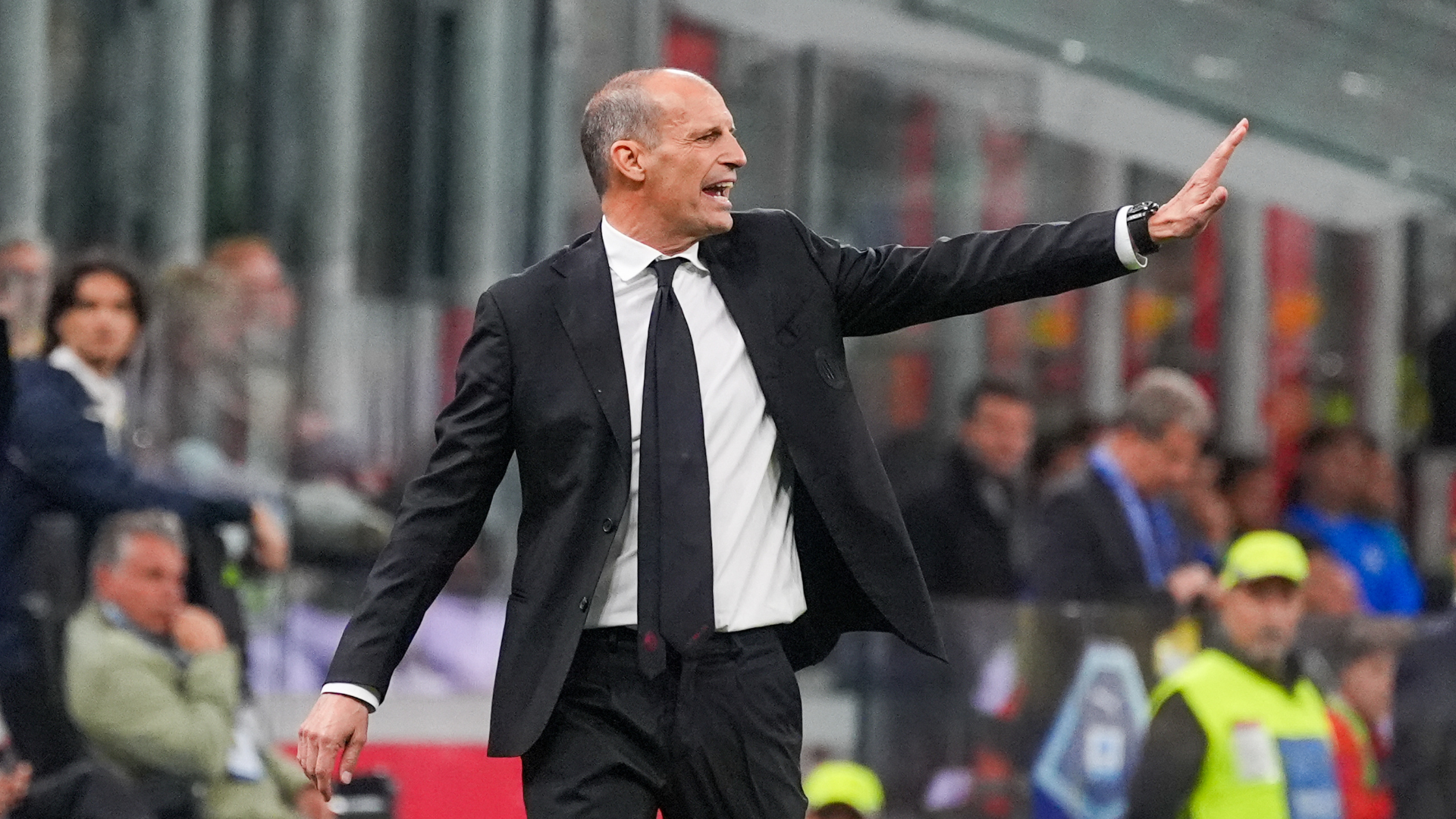 Napoli finally confirm Allegri deal