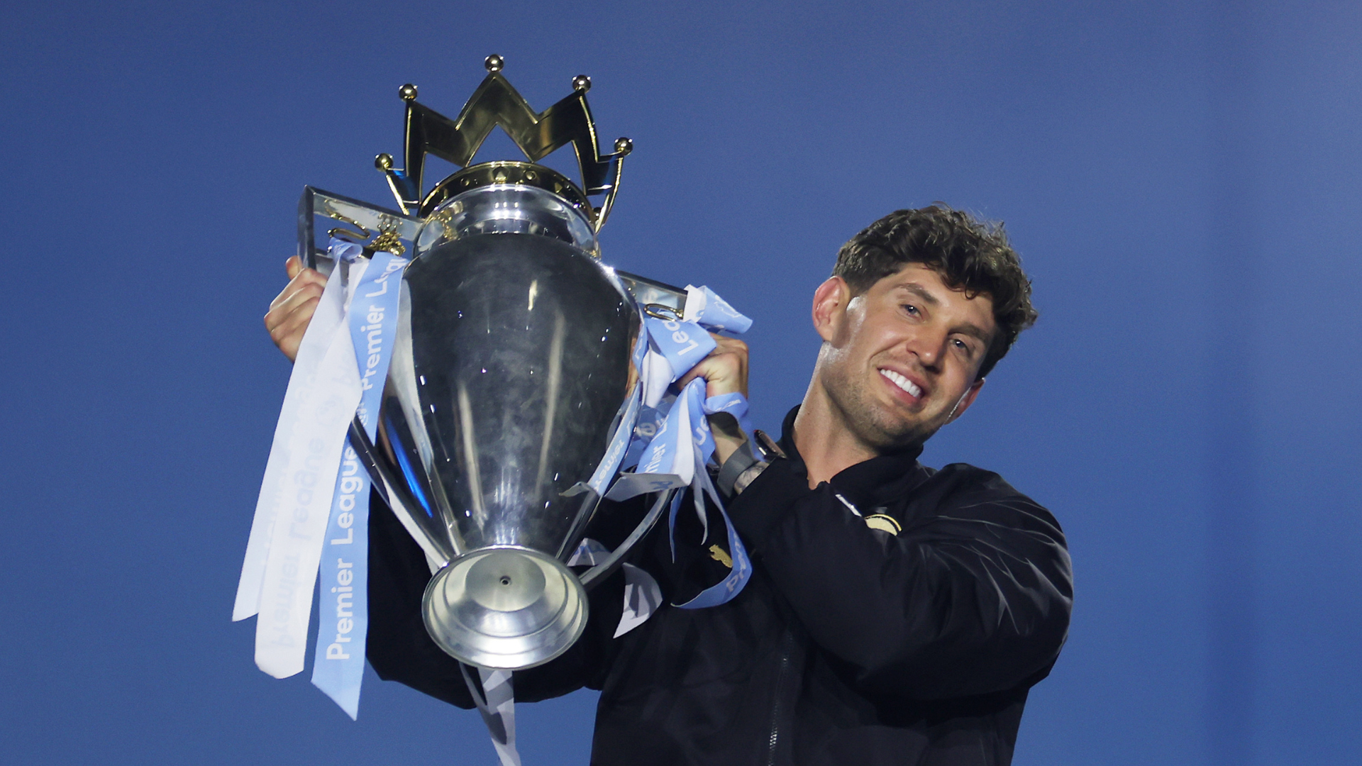 Stones completes move to Inter