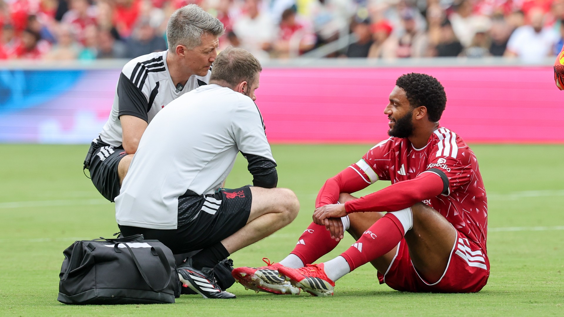 Gomez to miss start of PL season