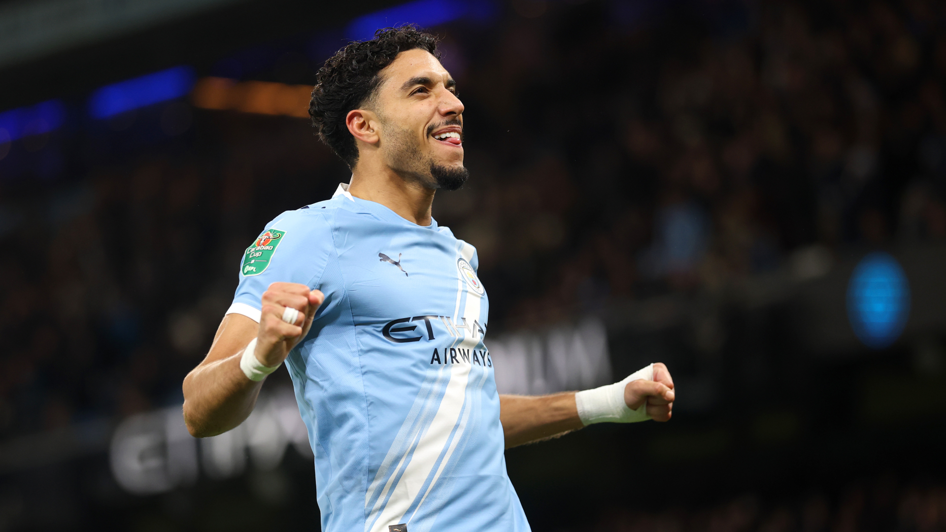 Spurs sign Marmoush on loan to buy