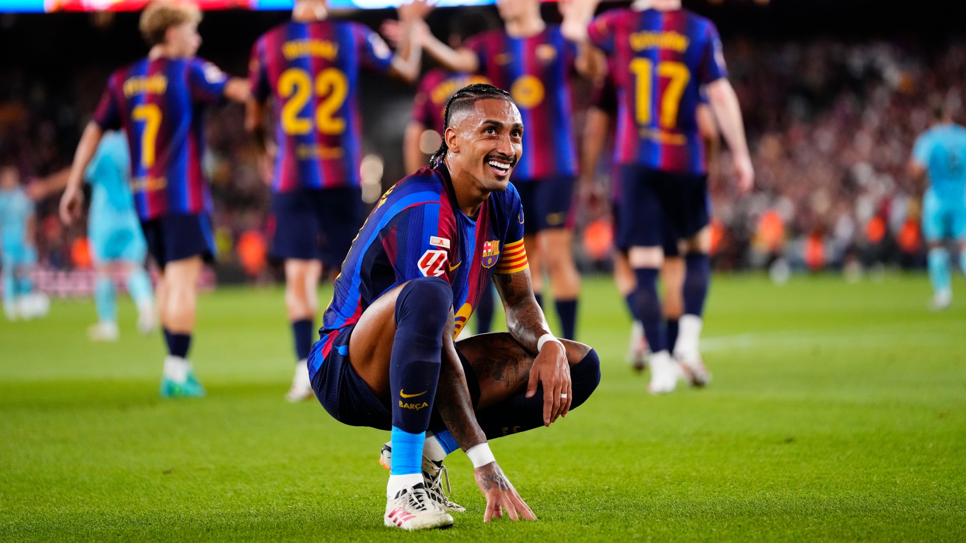 Flick backs Raphinha as number nine