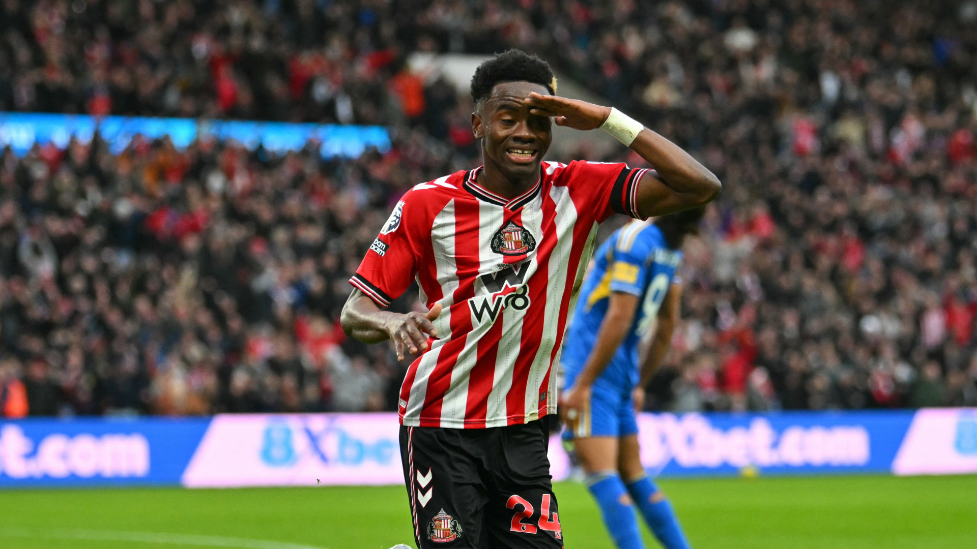 Adingra joins Ajax on loan