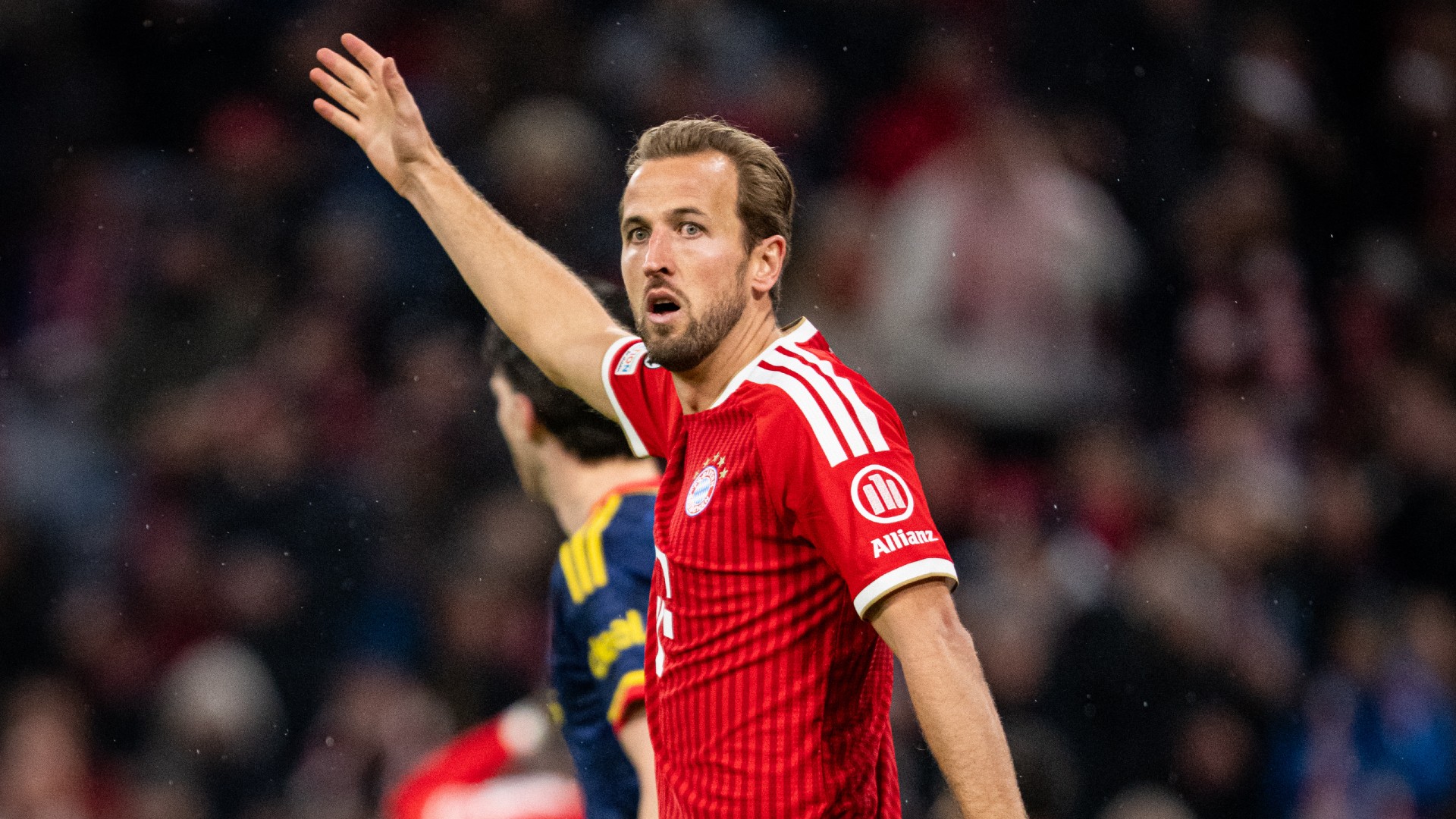 Kane rues Bayern's missed chances